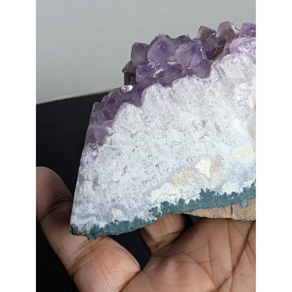 Small Amythyst Geode Cluster - Picture 6 of 8
